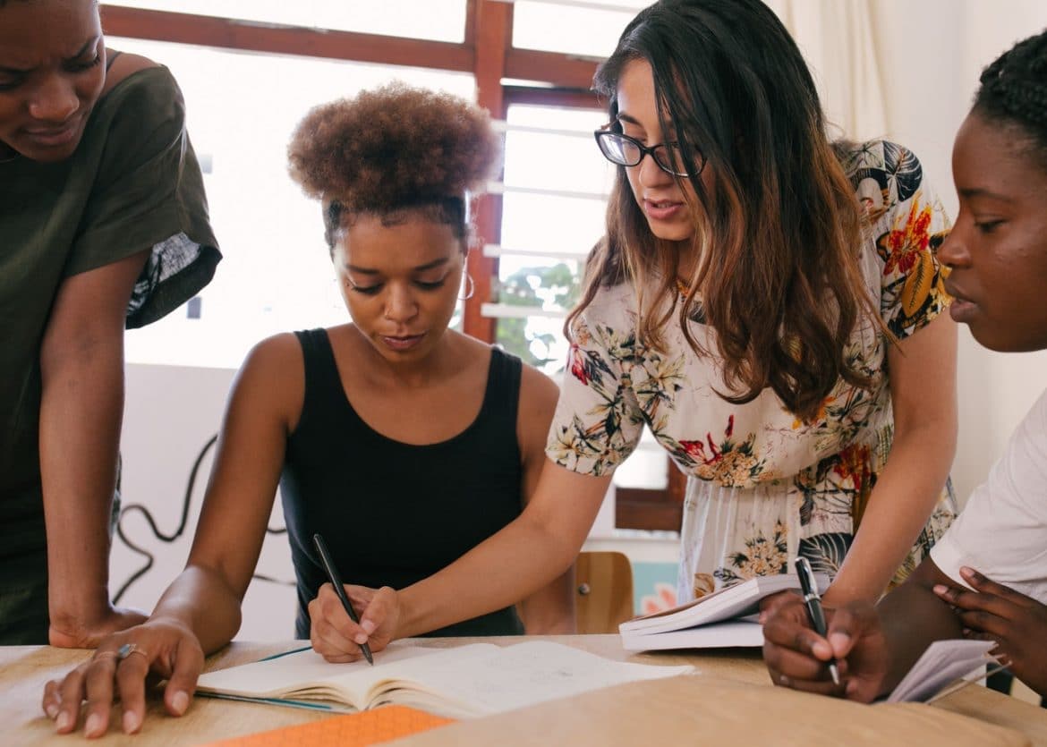 Female Entrepreneurs Female Entrepreneurs